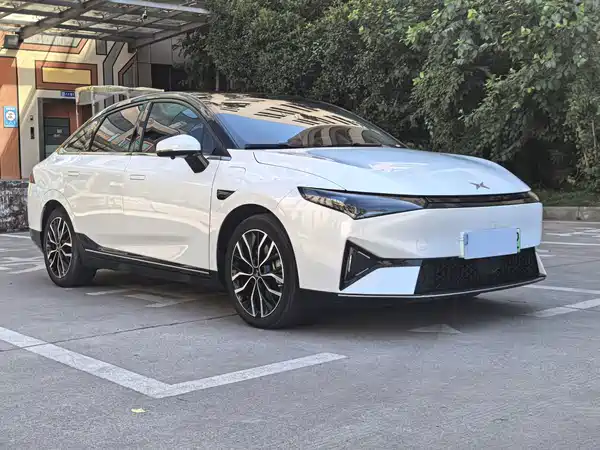 XPeng P5 2022
