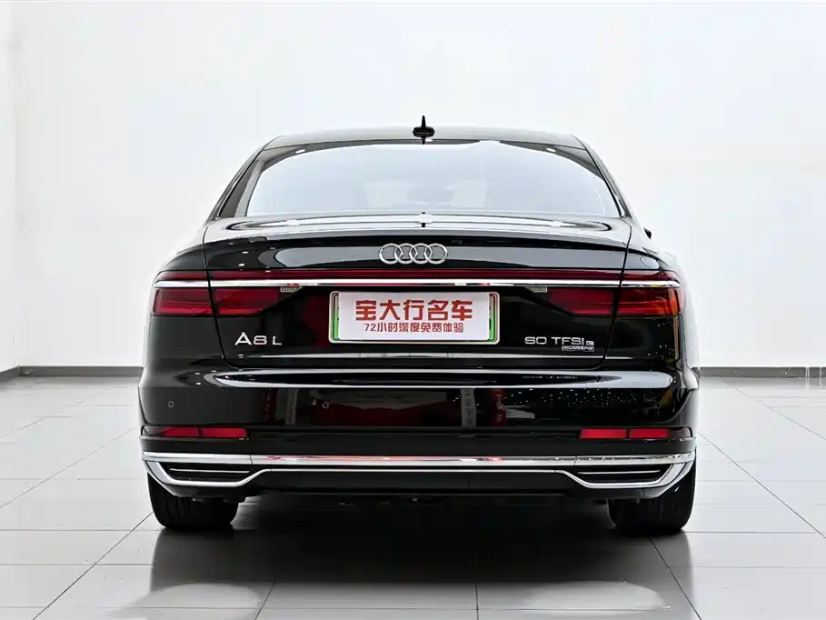 Audi A8 New Energy 2022 — фото 8
