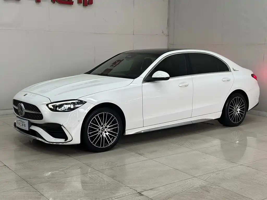 Mercedes-Benz C-Class 2022 — фото 1
