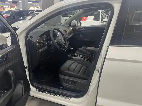 Volkswagen Tharu 2022