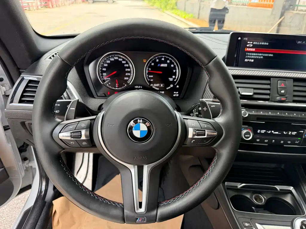 BMW M2 2019 — фото 12