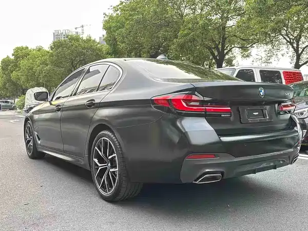 BMW 5 Series 2022