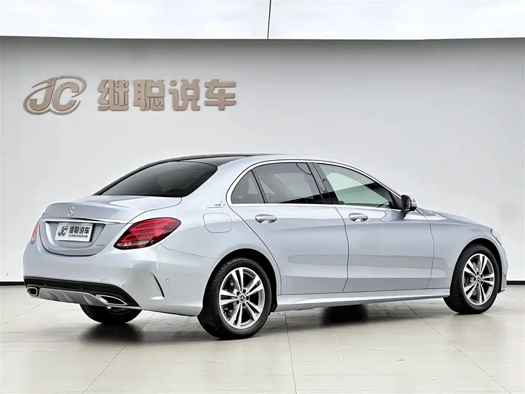 Mercedes-Benz C-Class 2018 — фото 5