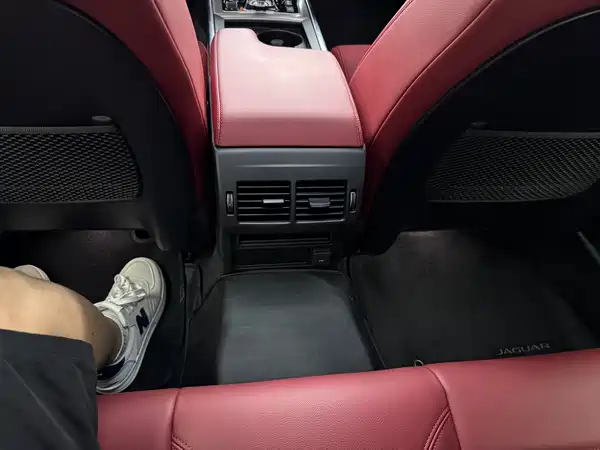 Jaguar XEL 2022
