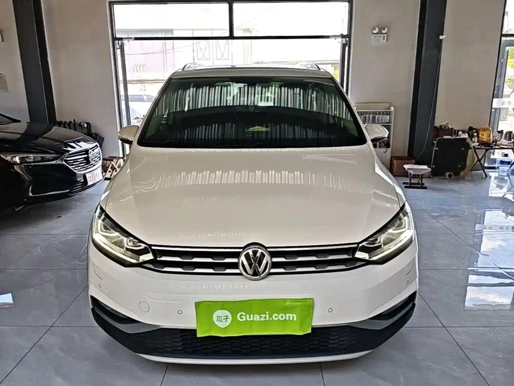 Volkswagen Touran 2020