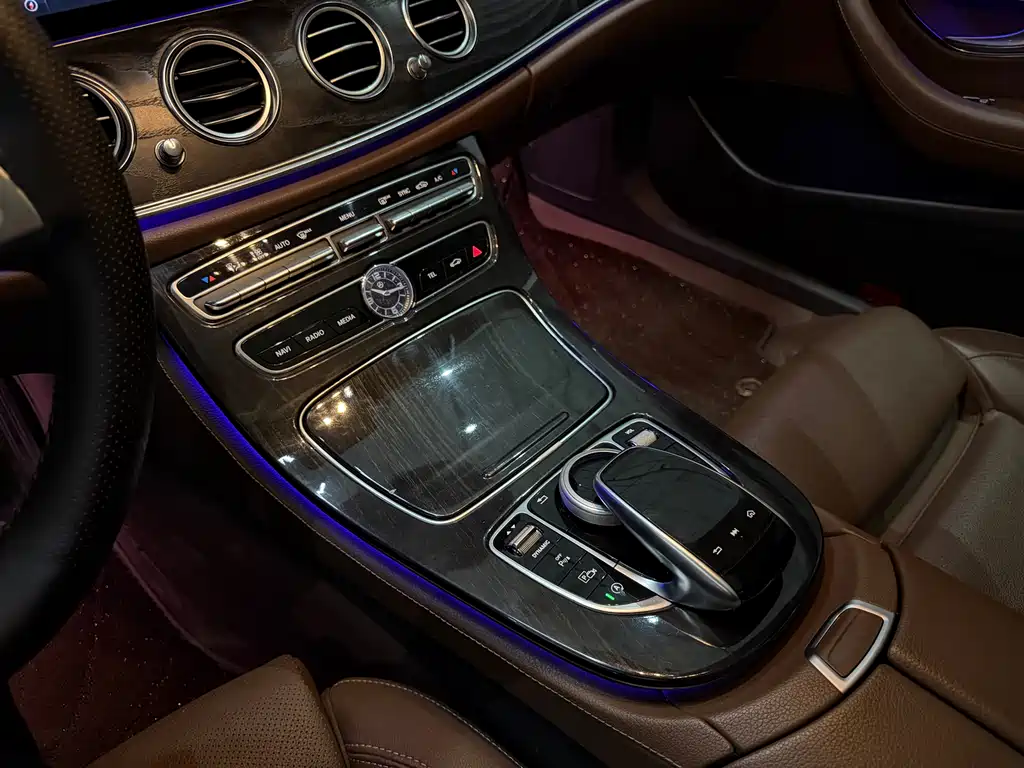 Mercedes-Benz E-Class 2017