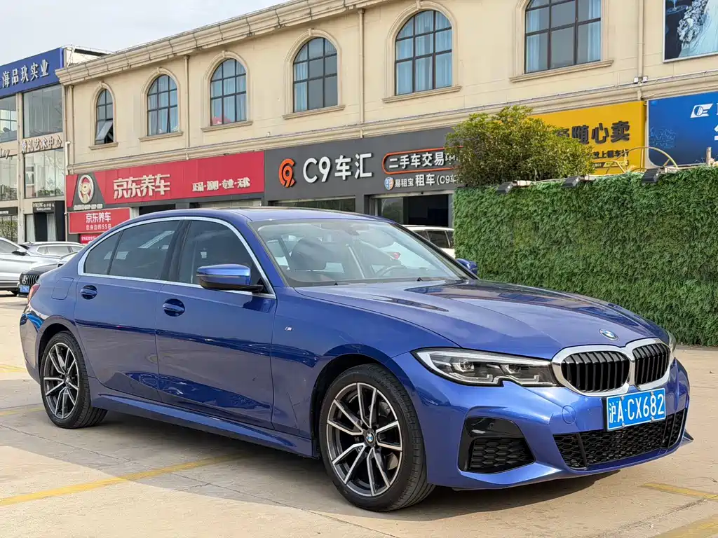 BMW 3 Series 2021