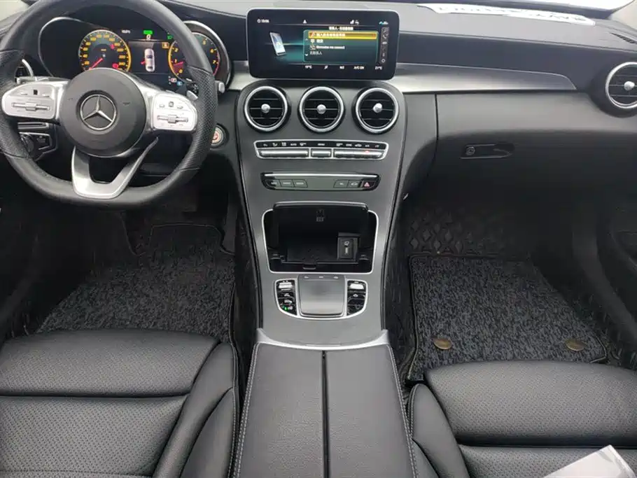 Mercedes-Benz C-Class 2021 — фото 16