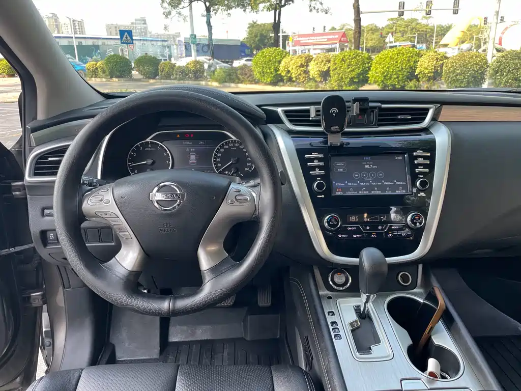 Nissan Murano 2016 — фото 10