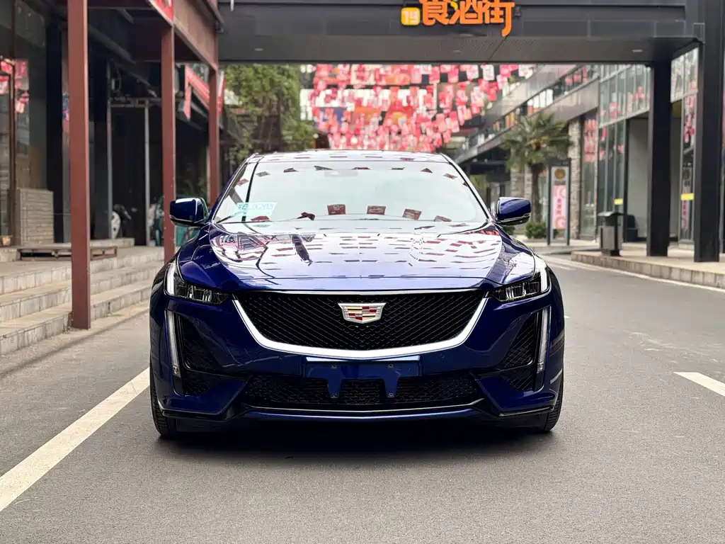 Cadillac CT5 2023 — фото 2