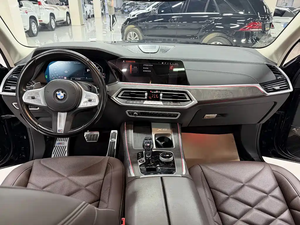 BMW X5 2023 — фото 11