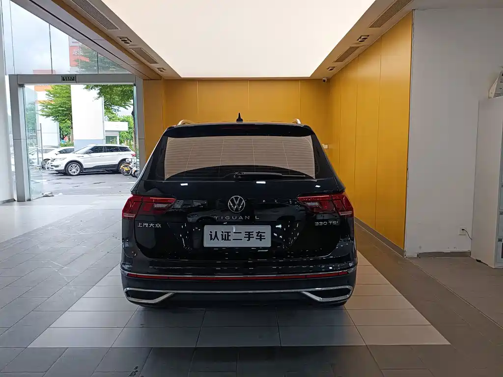 Volkswagen Tiguan L 2022 — фото 28