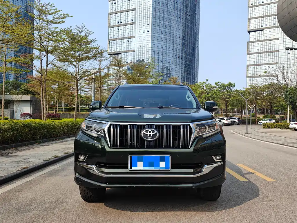 Toyota Prado 2018 — фото 1