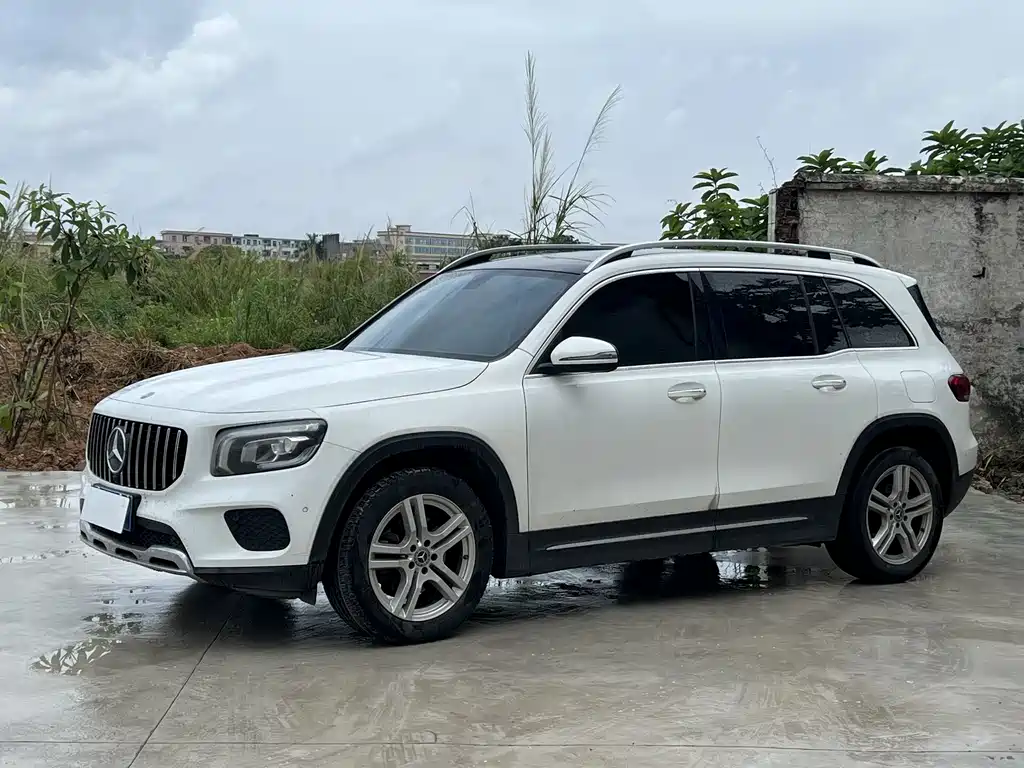 Mercedes-Benz GLB 2020 — фото 1