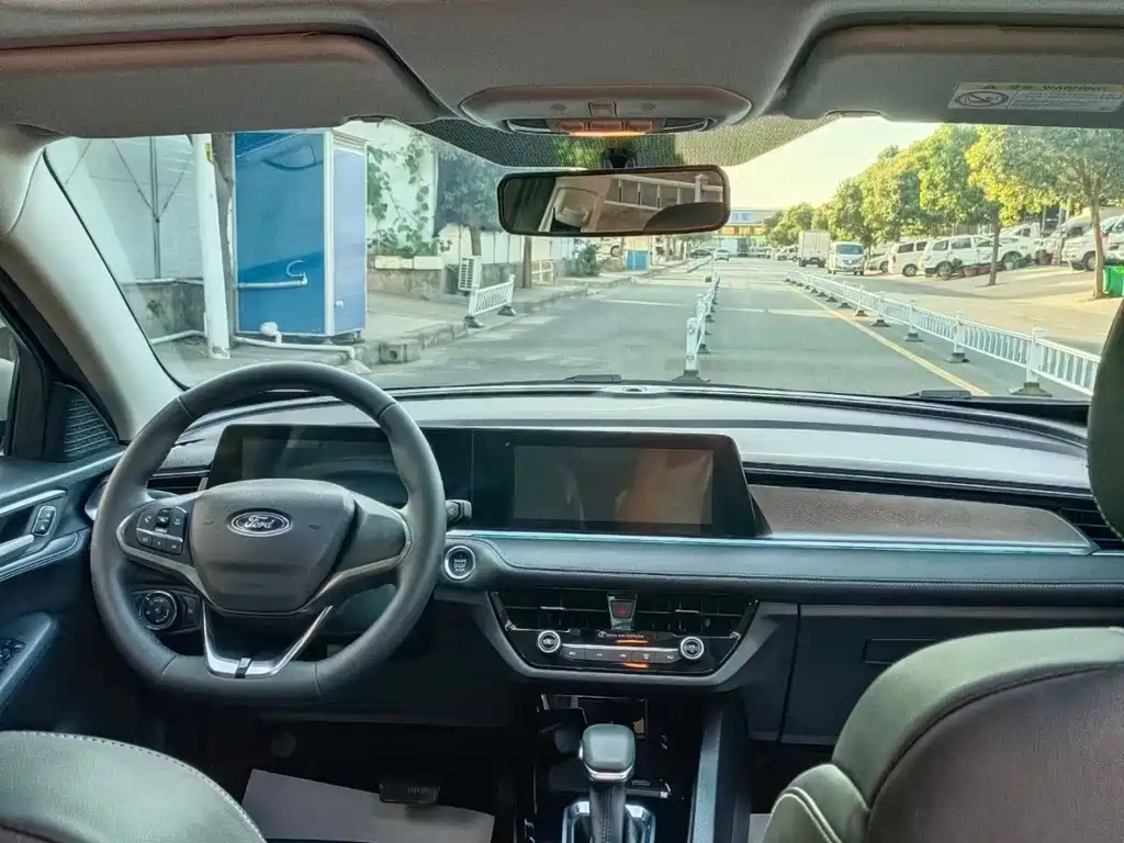 Ford Escort 2022