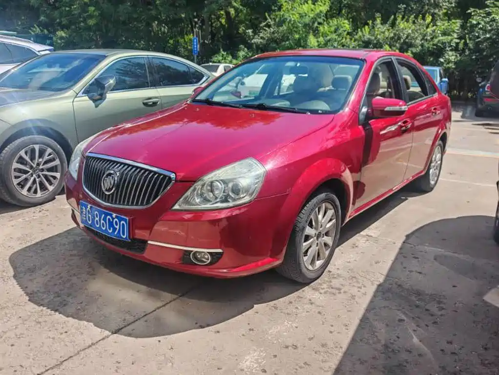 Buick Excelle 2013
