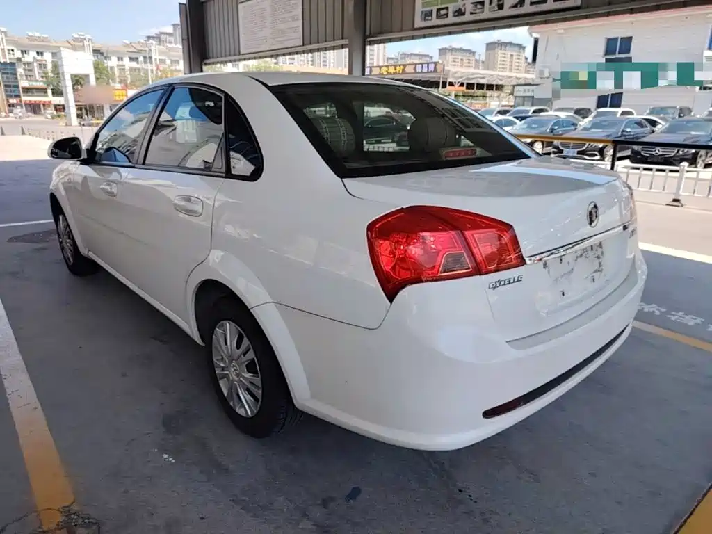 Buick Excelle 2016