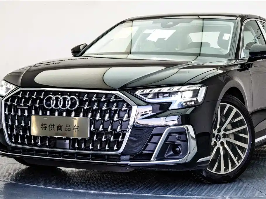Audi A8 2025 — фото 16