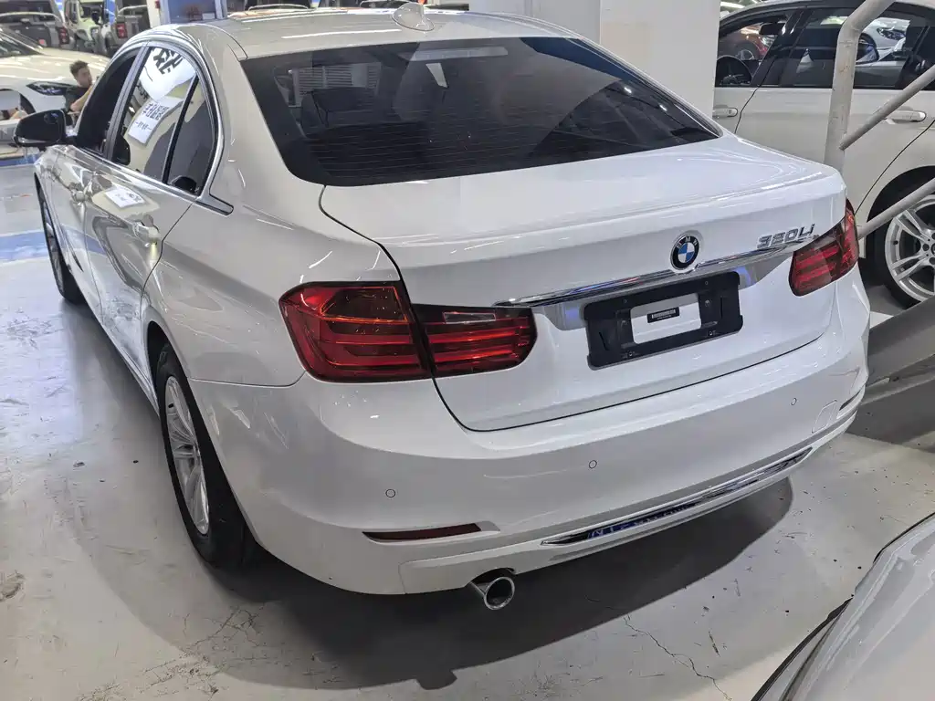 BMW 3 Series 2014 — фото 11