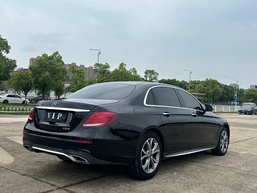 Mercedes-Benz E-Class 2020 — фото 7