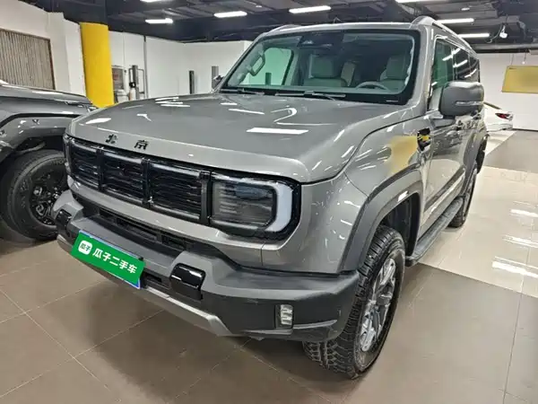 BAIC BJ40 2025