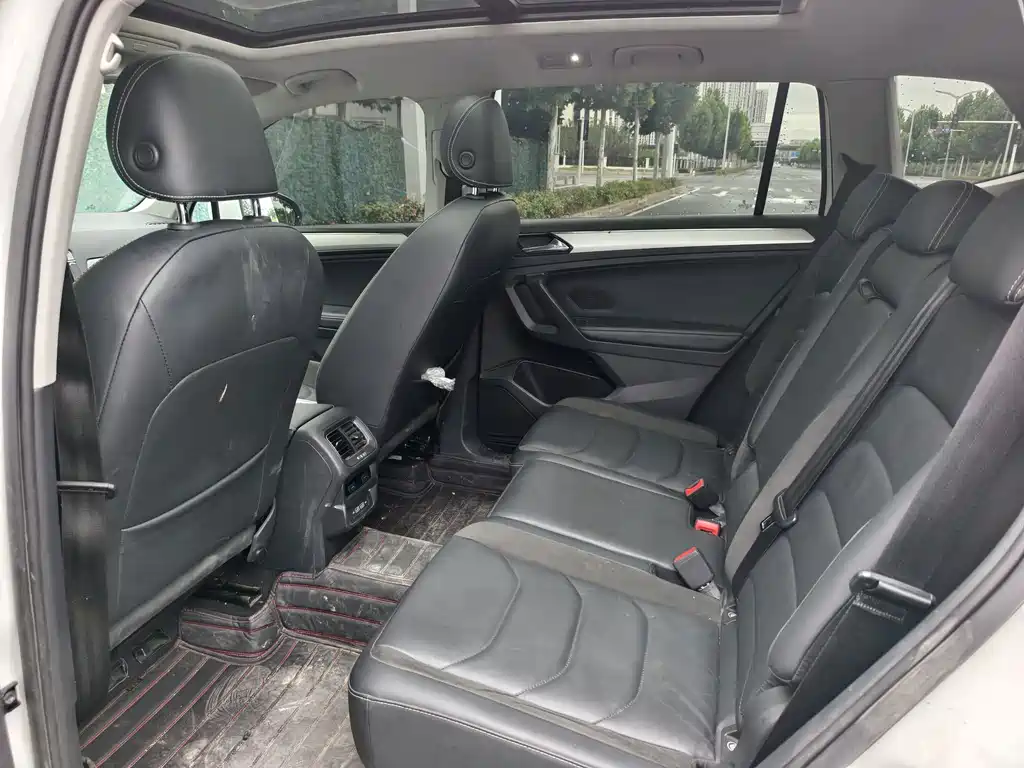Volkswagen Tiguan L 2019