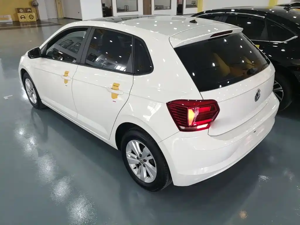 Volkswagen Polo 2021