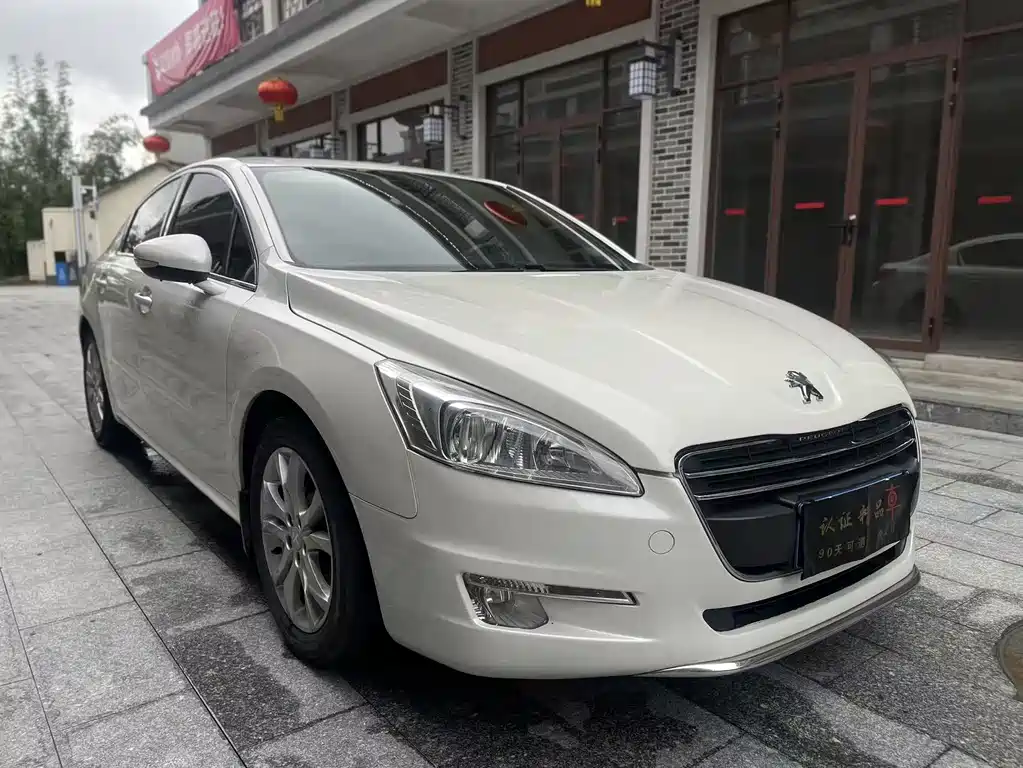 Peugeot 508 2011 — фото 2