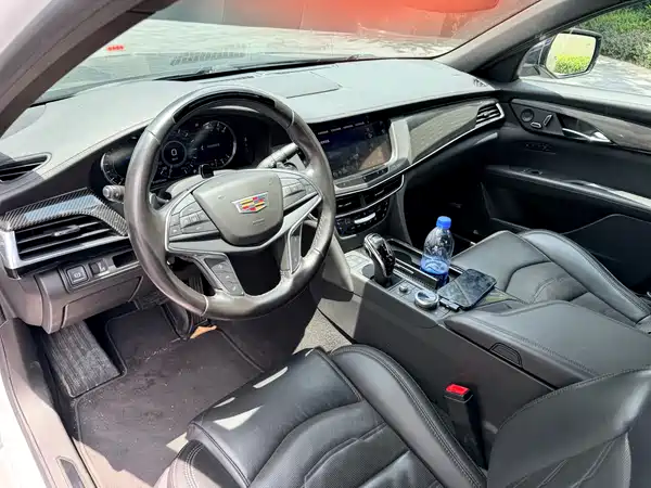 Cadillac CT6 2022