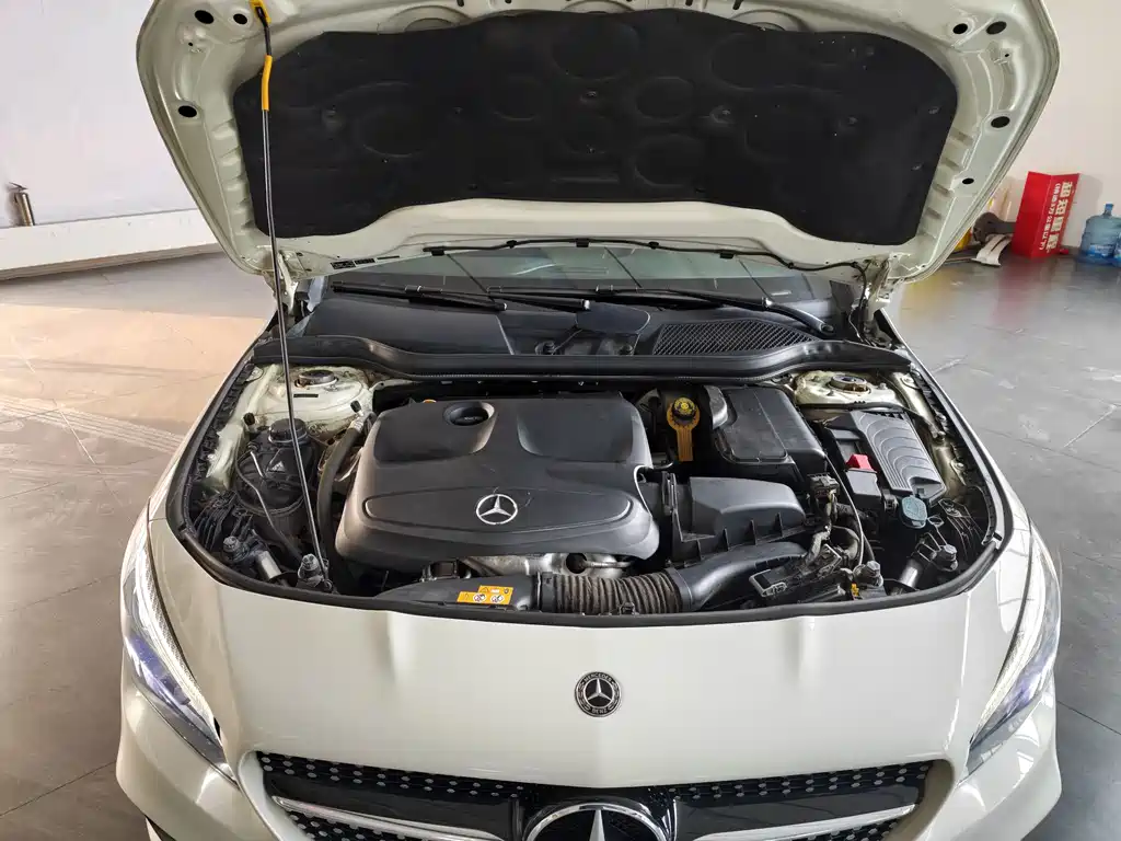 Mercedes-Benz CLA 2017 — фото 18