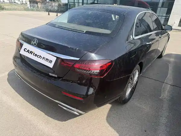 Mercedes-Benz E-Class 2023