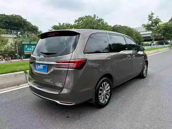 Buick GL8 2021