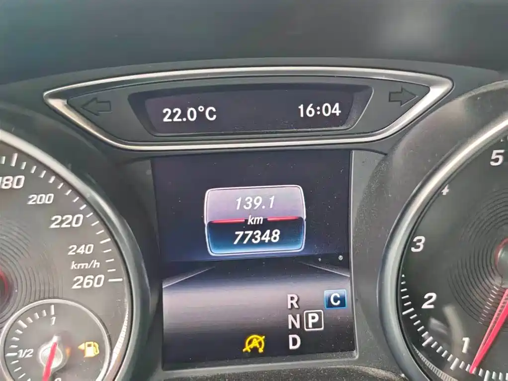 Mercedes-Benz GLA 2018 — фото 3