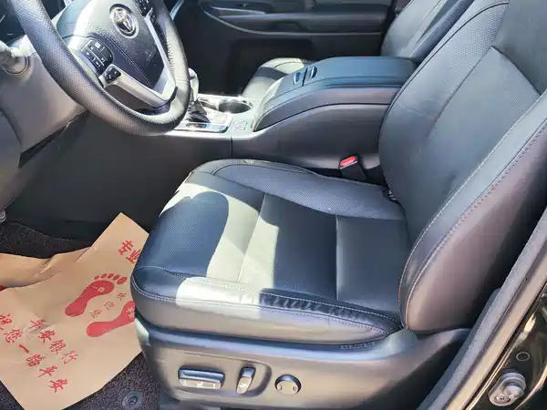 Toyota Highlander 2018