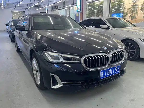 BMW 5 Series 2021