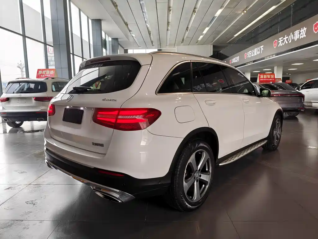 Mercedes-Benz GLC 2016 — фото 2