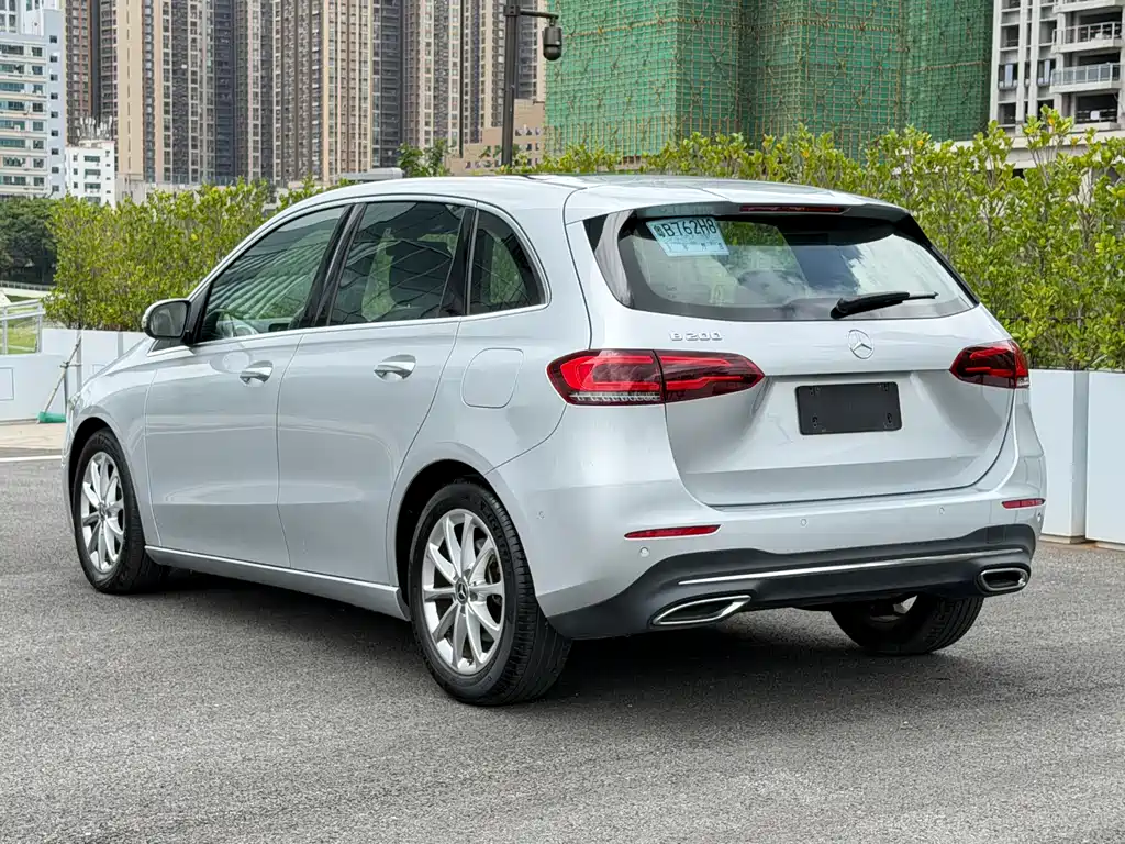 Mercedes-Benz B-Class 2019 — фото 13