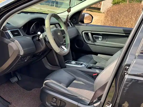 Land Rover Discovery Sport 2016