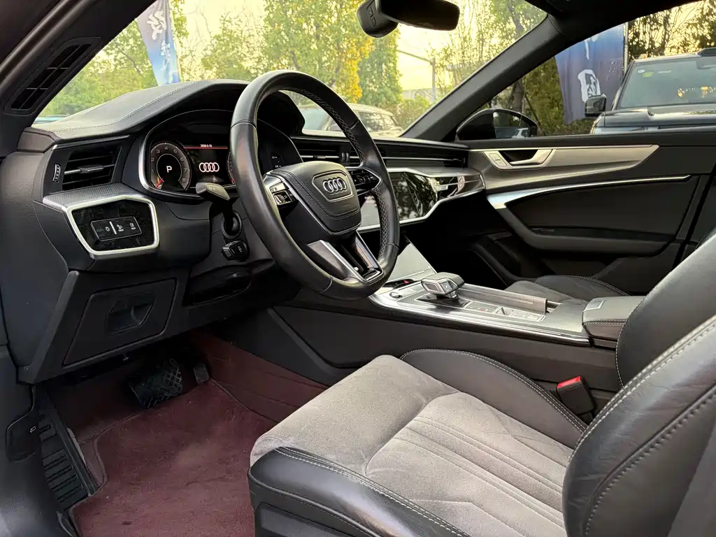 Audi A6L 2023