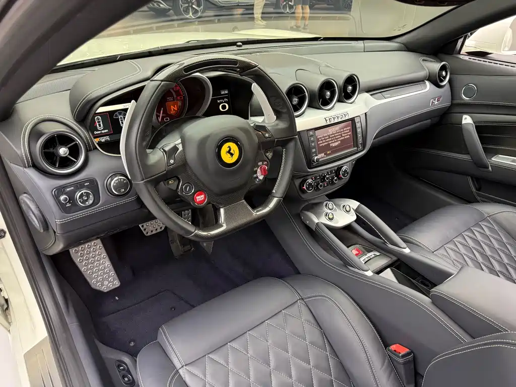 Ferrari FF 2014 — фото 11