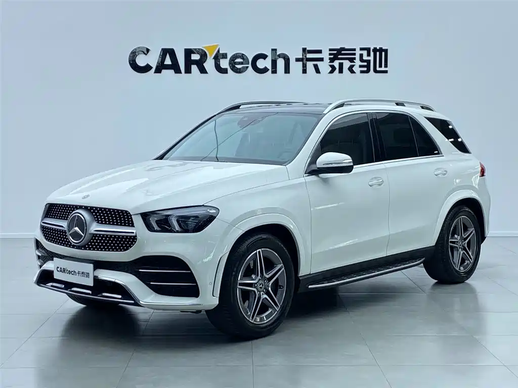 Mercedes-Benz GLE 2020 — фото 1