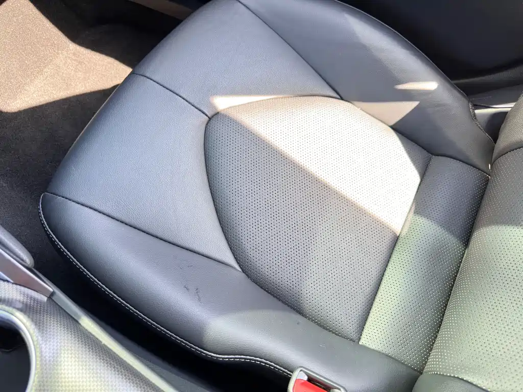 Toyota Camry 2022 — фото 20