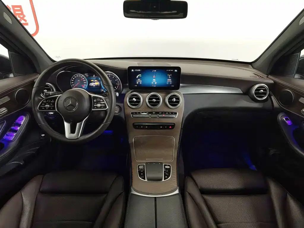 Mercedes-Benz GLC 2022