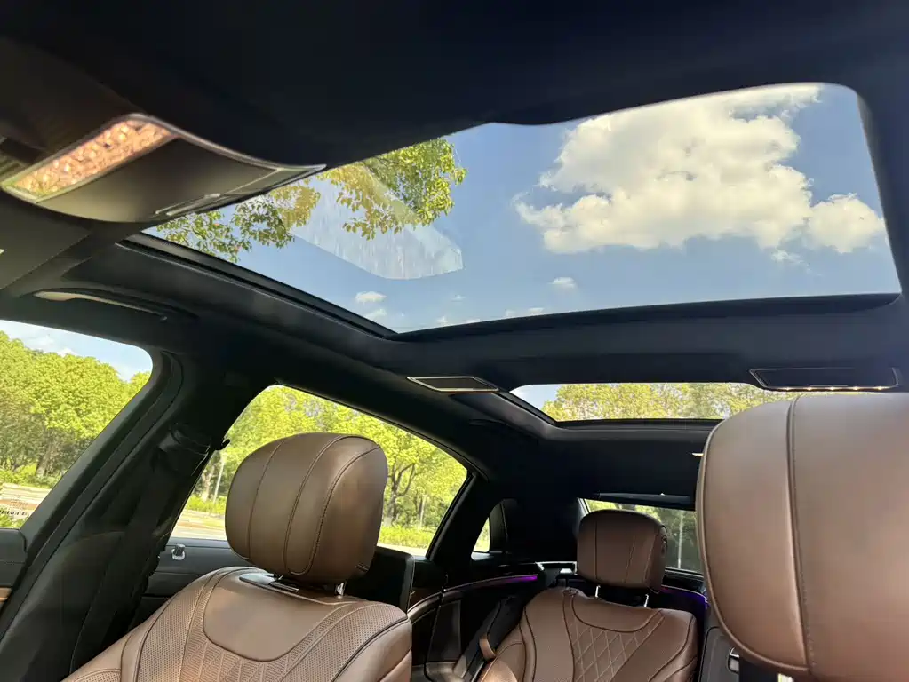 Mercedes-Benz Maybach S-Class 2019 — фото 13
