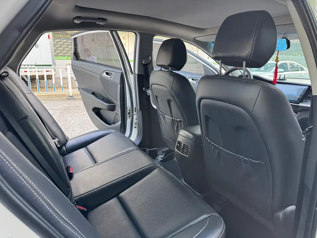 Hyundai Mistra 2018 — фото 12