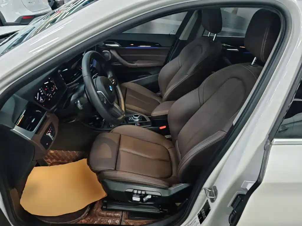BMW X1 2021 — фото 15