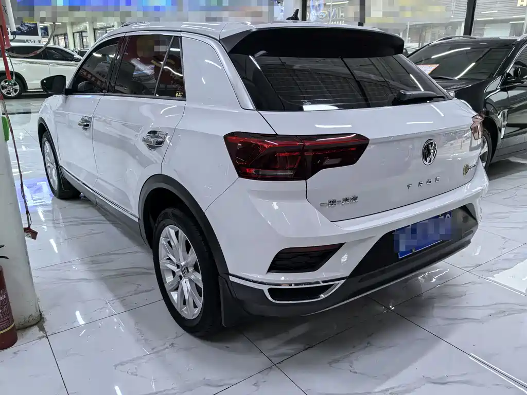 Volkswagen T-Roc 2020 — фото 4
