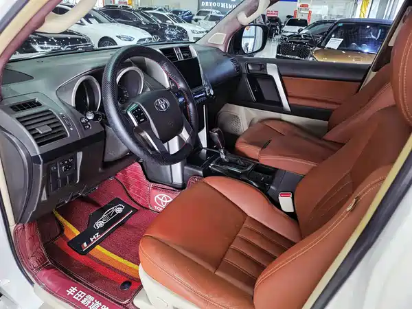 Toyota Prado 2010