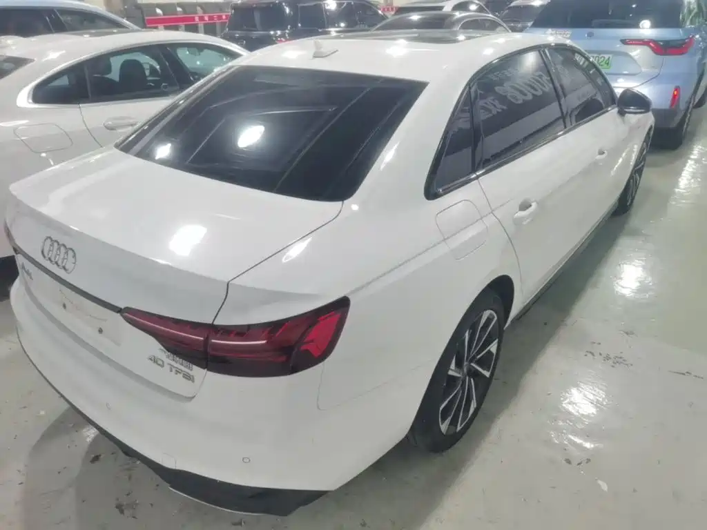 Audi A4L 2023