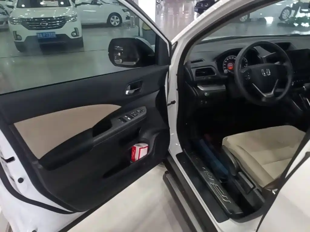 Honda CR-V 2017 — фото 16